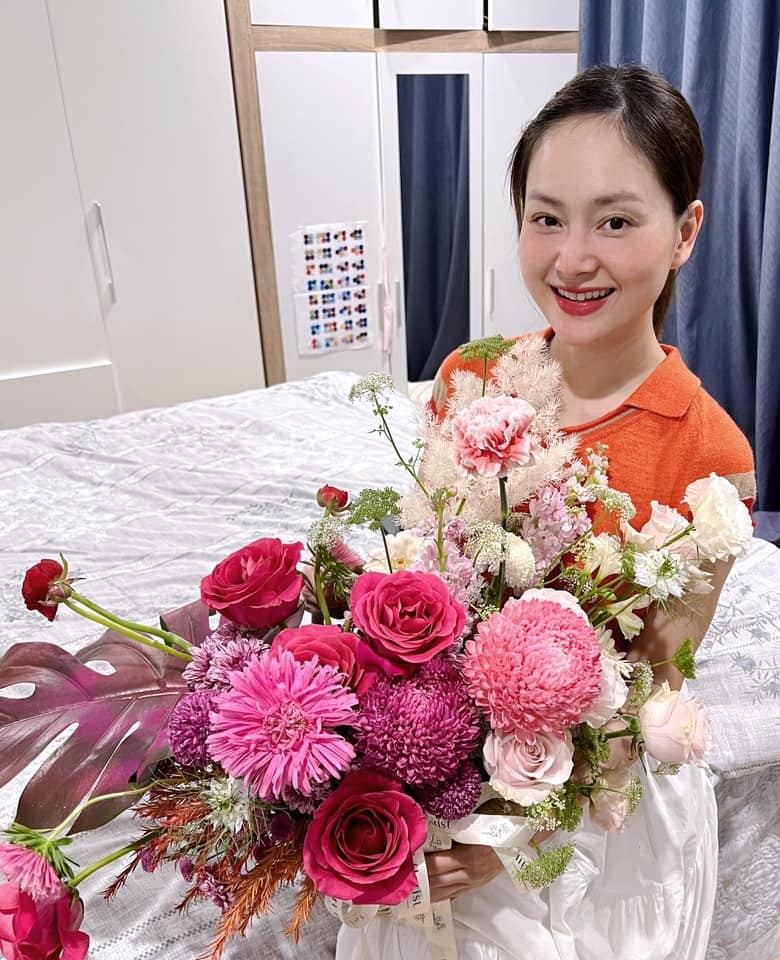 Sao Việt: Đỗ Thị Hà lên set đồ cá tính, ca sĩ Phương Linh hé lộ người đàn ông giấu mặt