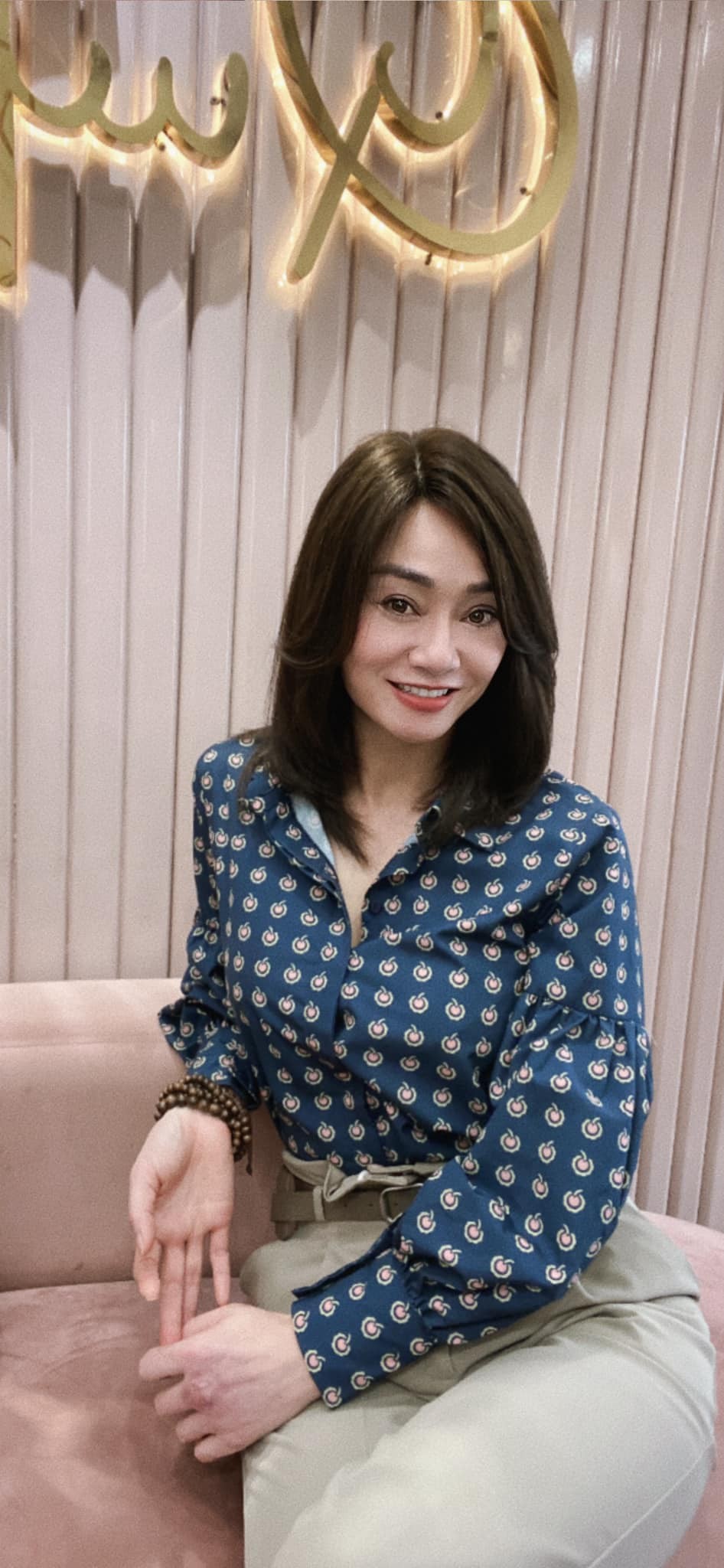 Sao Việt: Ngô Thanh Vân khoe nhẫn đính hôn