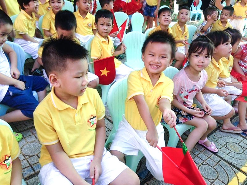 Từ hôm nay (21/3), nhiều tỉnh thành cho học sinh đi học trực tiếp