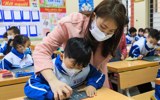 Hà Nội: Nhiều trường hơn 90% học sinh đi học trực tiếp Hà Nội: Nhiều trường hơn 90% học sinh đi học trực tiếp