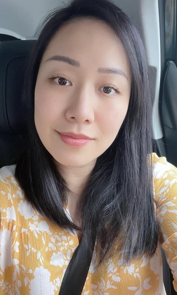 Sao Việt: NSND Thu Hà khoe nhan sắc trẻ trung, Hoa hậu Đặng Thu Thảo đẹp không tì vết