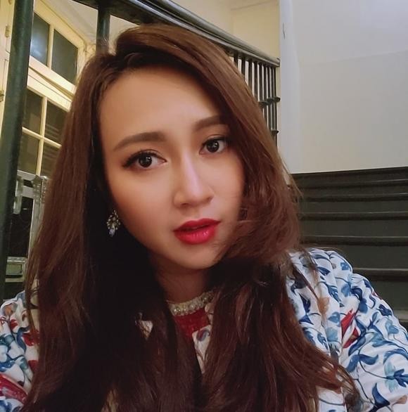 Sao Việt: Lan Phương khoe gia đình hạnh phúc