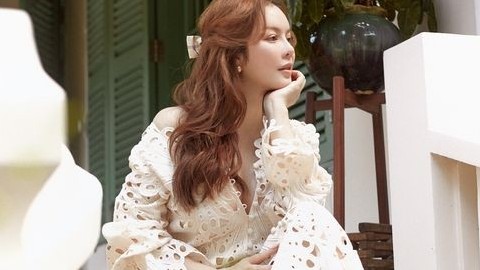 Phản ứng bất ngờ của 'mợ chảnh' Lý Nhã Kỳ khi dính tin đồn hẹn hò trai trẻ