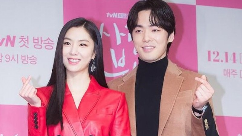 Thêm một cặp đôi phim Hạ cánh nơi anh đang hẹn hò, người trong cuộc nói gì?