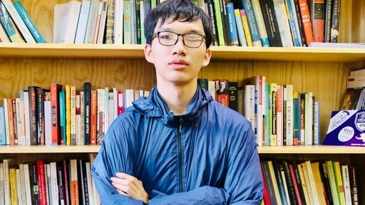 Chàng trai Huy chương vàng Olympic quốc tế Thiên văn học giành học bổng 6 tỷ