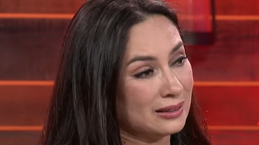 Ca sĩ Phi Nhung phản ứng gay gắt trước thông tin bịa đặt vụ ‘khán giả mất vàng’ 3 năm trước