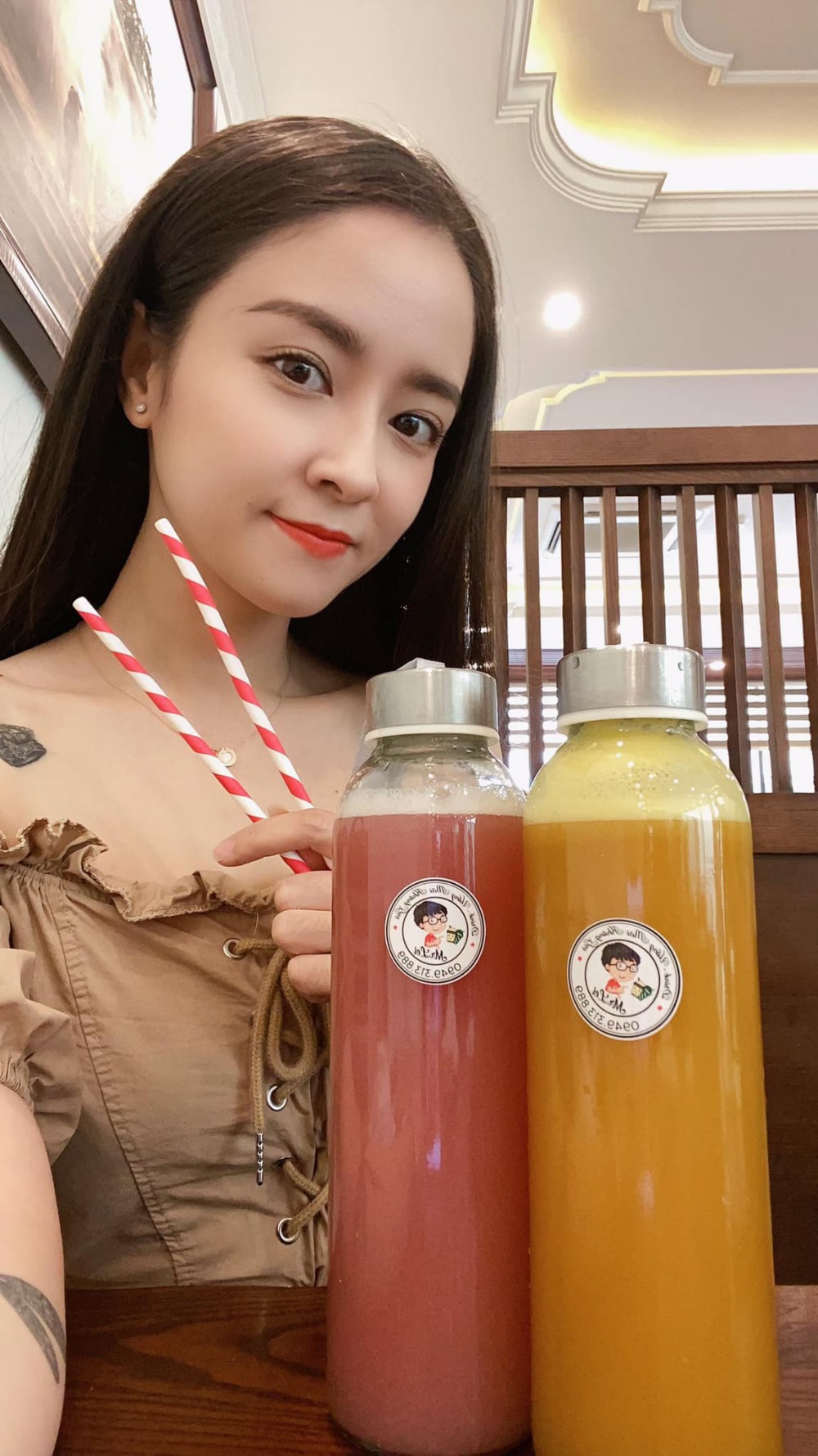 'Cân' nhan sắc cô Minh HH và mẹ bé Cami trong Hướng dương ngược nắng