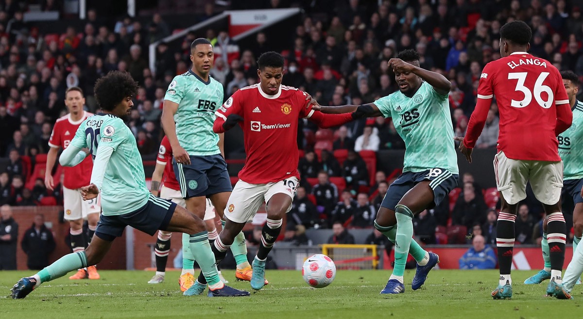 MU trượt dài: Không xứng đáng đá ở Champions League