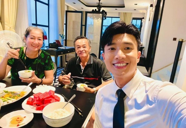 Sao Việt Sao Việt