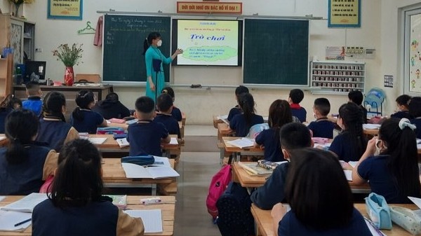 Học sinh lớp 1-6 đi học trực tiếp là thời gian vàng để củng cố kiến thức