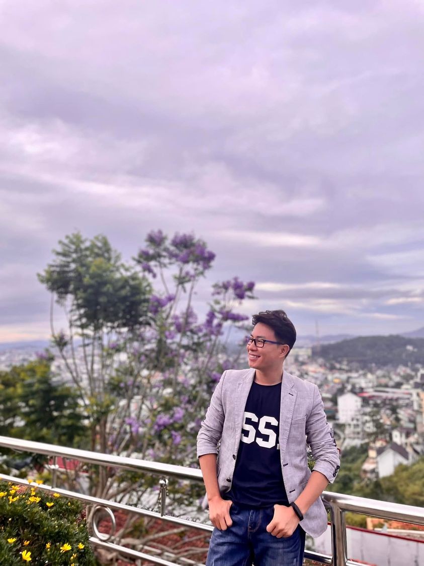 Sao Việt: Phương Oanh khoe đường cong quyến rũ