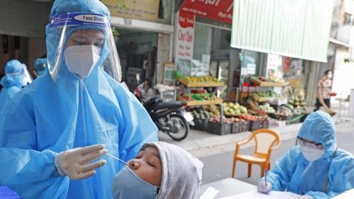 Hà Nội có thêm gần 1.000 ca F0 ngày 24/4