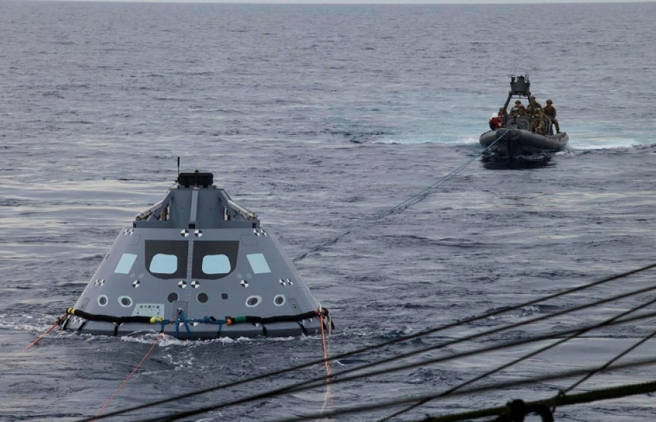 Mỹ hoãn chuyến bay thử nghiệm của tàu vũ trụ chở người lên Sao Hỏa