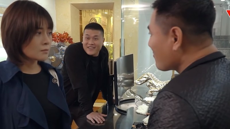 Hương vị tình thân tập 17: Nam cố tìm manh mối về ân nhân thanh toán số nợ 1,3 tỷ đồng, bà Bích bị mắng không thương tiếc