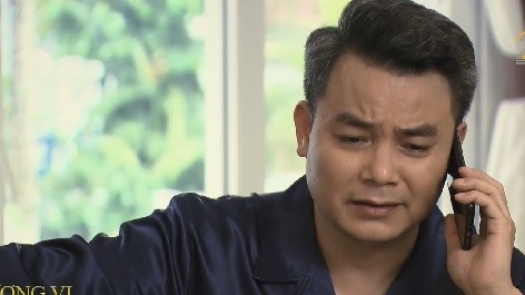 Hương vị tình thân tập 28: Bà Xuân bị chồng mắng té tát, ông Sinh chạm mặt con gái tại quán bar