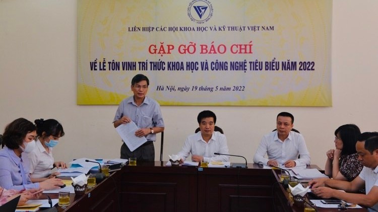 Tôn vinh hơn 100 trí thức khoa học và công nghệ tiêu biểu năm 2022