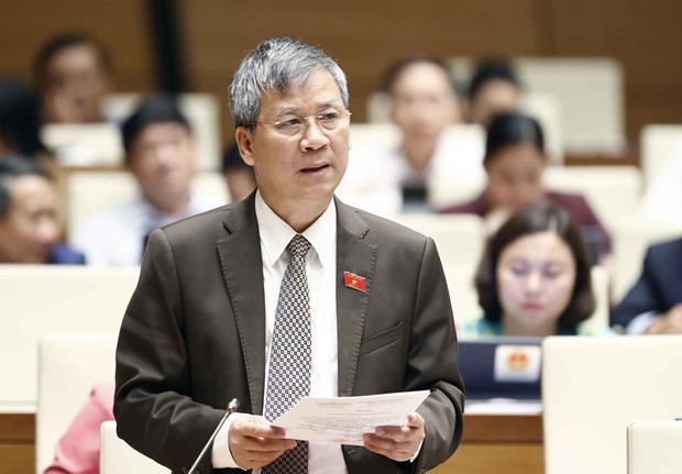 Giá sách giáo khoa đắt: "Bộ trưởng nói thế là đúng quá rồi!" Giá sách giáo khoa đắt: "Bộ trưởng nói thế là đúng quá rồi!"