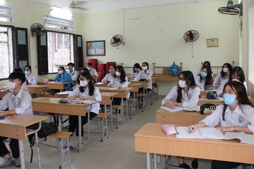 Tranh luận 'Nếu em ở trong nước sôi’: Đề thi mở không có nghĩa là 'nhắm mắt' chạy theo các vấn đề thời sự