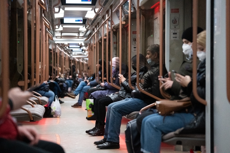 Dịch Covid-19: Nga sẽ tiêm vaccine có thu phí dành cho người nước ngoài, thủ đô Moskva ghi nhận số ca tử vong tăng mạnh