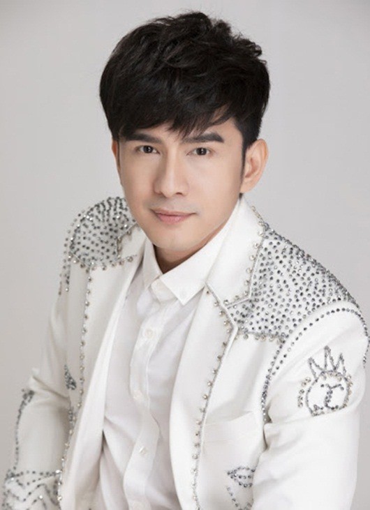 Đan Trường nói gì khi bị tố không xin phép khi hát 'Ai chung tình được mãi'? Đan Trường nói gì khi bị tố không xin phép khi hát 'Ai chung tình được mãi'?