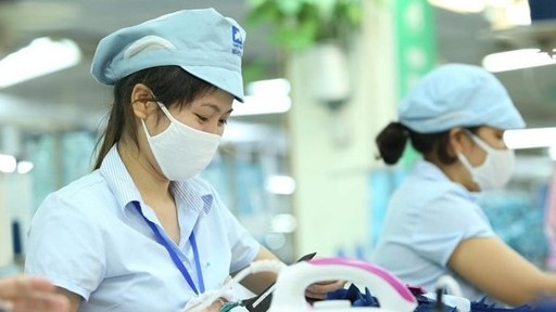 Triển khai tăng lương tối thiểu đối với người lao động như thế nào?