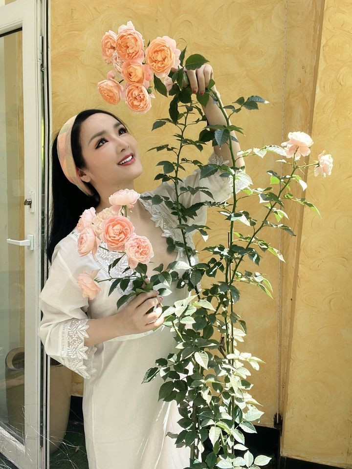 Sao Việt: Sơn Tùng M-TP khiến fan 'dậy sóng' vì ảnh đẹp