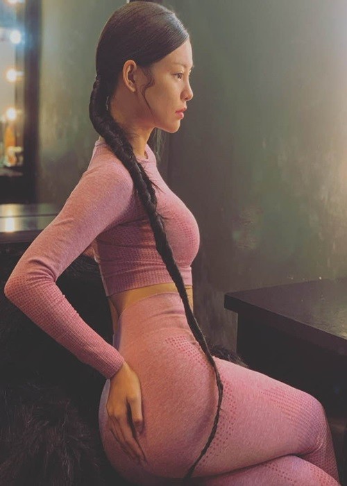 Nhan sắc Bùi Lan Hương - người vào vai Khánh Ly phim Em và Trịnh