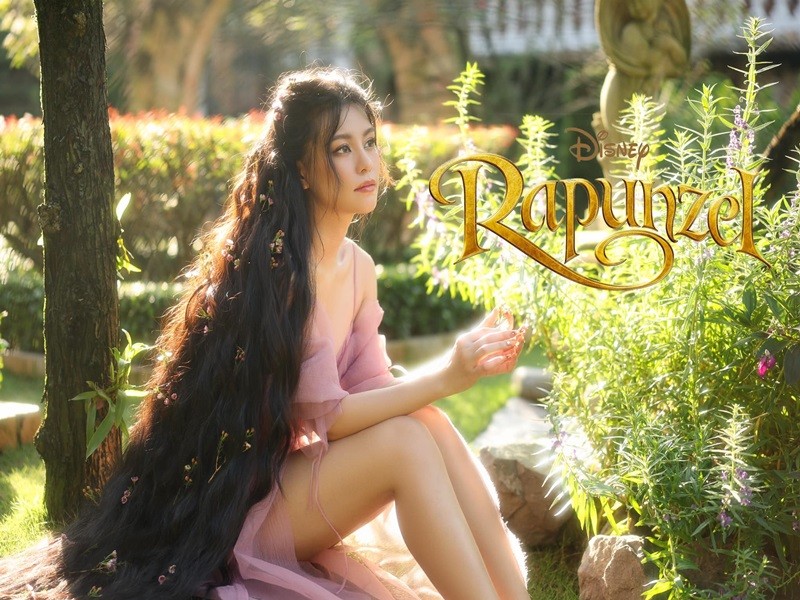 Nhan sắc Bùi Lan Hương - người vào vai Khánh Ly phim Em và Trịnh