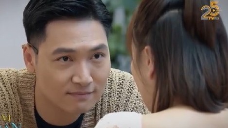 Hương vị tình thân tập 53: Nam trách Long đùa giỡn với tình cảm của cô, anh tỏ tình chỉ trong một nốt nhạc