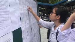 Hạ điểm chuẩn vào lớp 10 THPT chuyên 2021 tại Hà Nội, gồm những lớp nào?