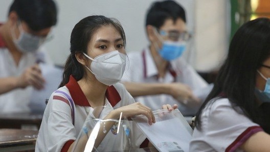 Kỳ thi tốt nghiệp THPT: TP. Hồ Chí Minh ghi nhận 2 F0 đến làm thủ tục, 1 người đã tham gia thi, 1 thí sinh gặp vấn đề sức khỏe liên quan Covid-19