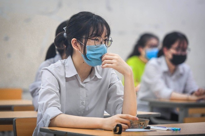 Tranh cãi đề thi môn Giáo dục công dân: Phản cảm? Tranh cãi đề thi môn Giáo dục công dân: Phản cảm?