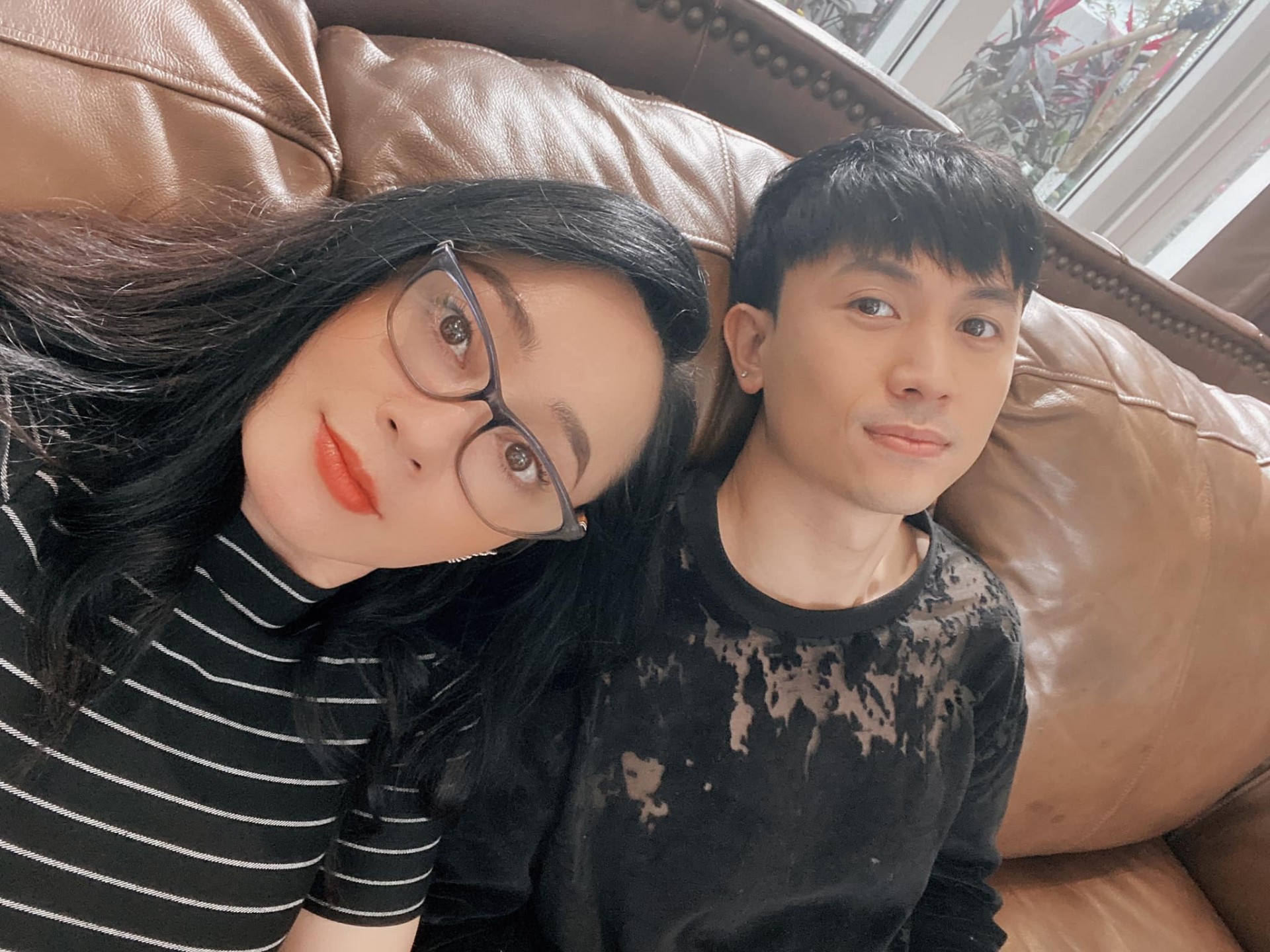 Hương vị tình thân: Lộ hậu trường đám cưới, khán giả 'đoán già đoán non' là của cặp Nam - Long, thú vị với tâm sự của 'bà Xuân' Quách Thu Phương