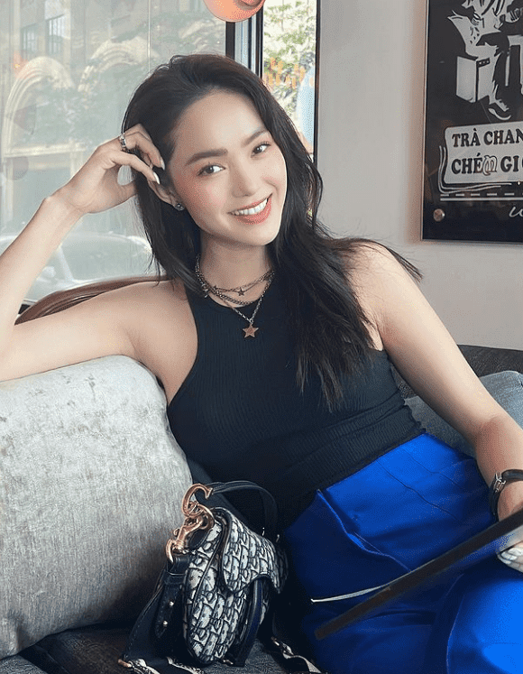 Minh Hằng tung bộ ảnh đẹp đến từng centimet sau đám cưới