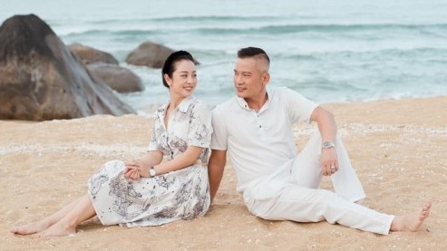 Hoa hậu Jennifer Phạm hạnh phúc đón sinh nhật thứ 37