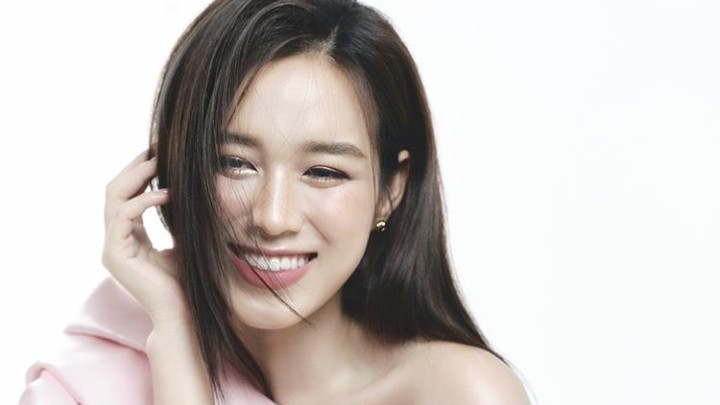 Nhan sắc ngọt ngào của Hoa hậu Đỗ Thị Hà