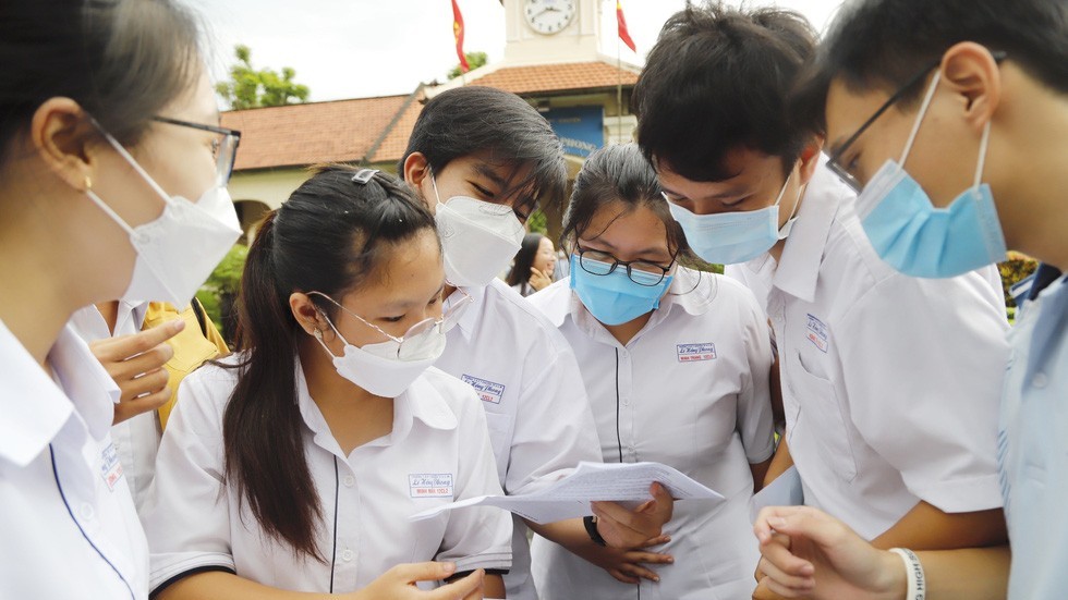 Hải Phòng trở thành 'quán quân' môn Ngữ văn, Nam Định đứng đầu môn Toán tốt nghiệp THPT 2022