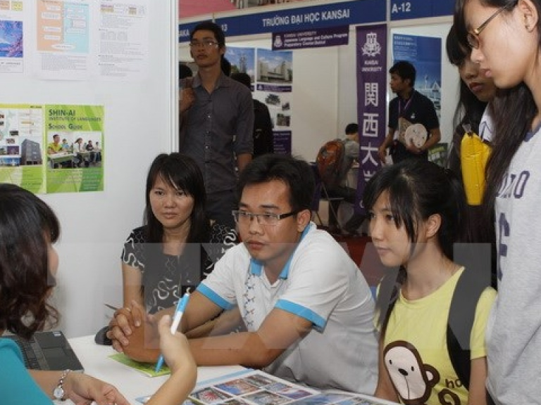 Kết nối việc làm cho sinh viên Việt Nam tại Nhật Bản