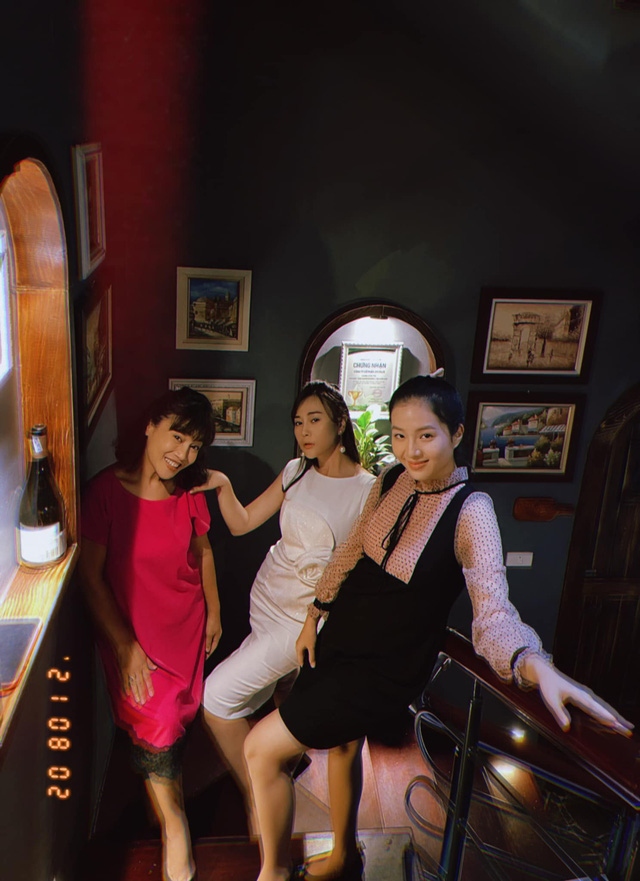 Ngắm thời trang của Nam - Phương Oanh Hương vị tình thân phần 2