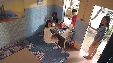 11 tháng 5 ngày tập 8: Chỉ tại cái điện thoại, Đăng 'qua đêm' trong phòng Nhi bị bạn 'bóc phốt', Thu muốn dứt tình