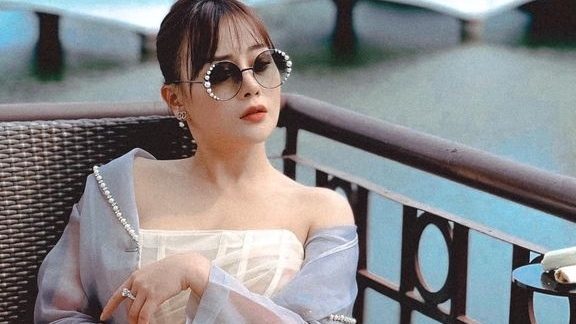 Hương vị tình thân: Nam 'đổi gió' hàng hiệu vẫn bị khán giả 'lắc đầu', kỹ sư điện mặc thế nào để khỏi bị chê?