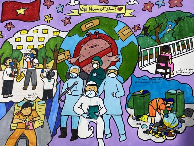 Xúc động những bức tranh bé gái vẽ...