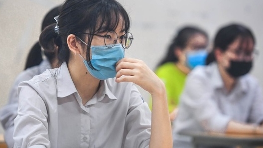 Bộ GD&ĐT công điện khẩn về tổ chức khai giảng năm học mới, miễn giảm học phí