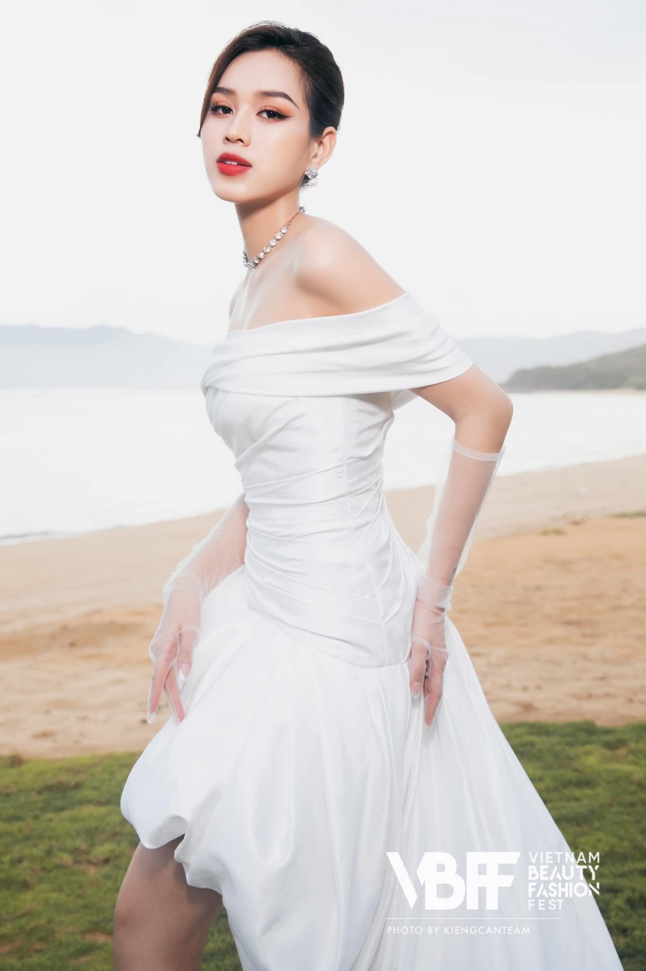 Hoa hậu Đỗ Thị Hà