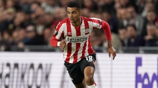 Tin bóng đá: MU theo dõi mục tiêu Cody Gakpo, Chelsea 'kết' Fofana