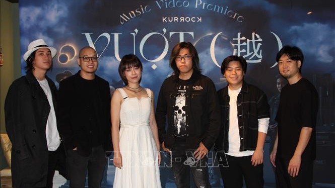 MV Vượt của ban nhạc rock người Việt ở Nhật Bản có gì hot?