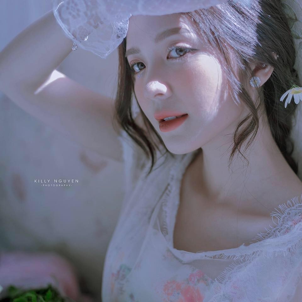 Garage hạnh phúc: Vẻ ngoài sắc sảo của Ngọc Huyền