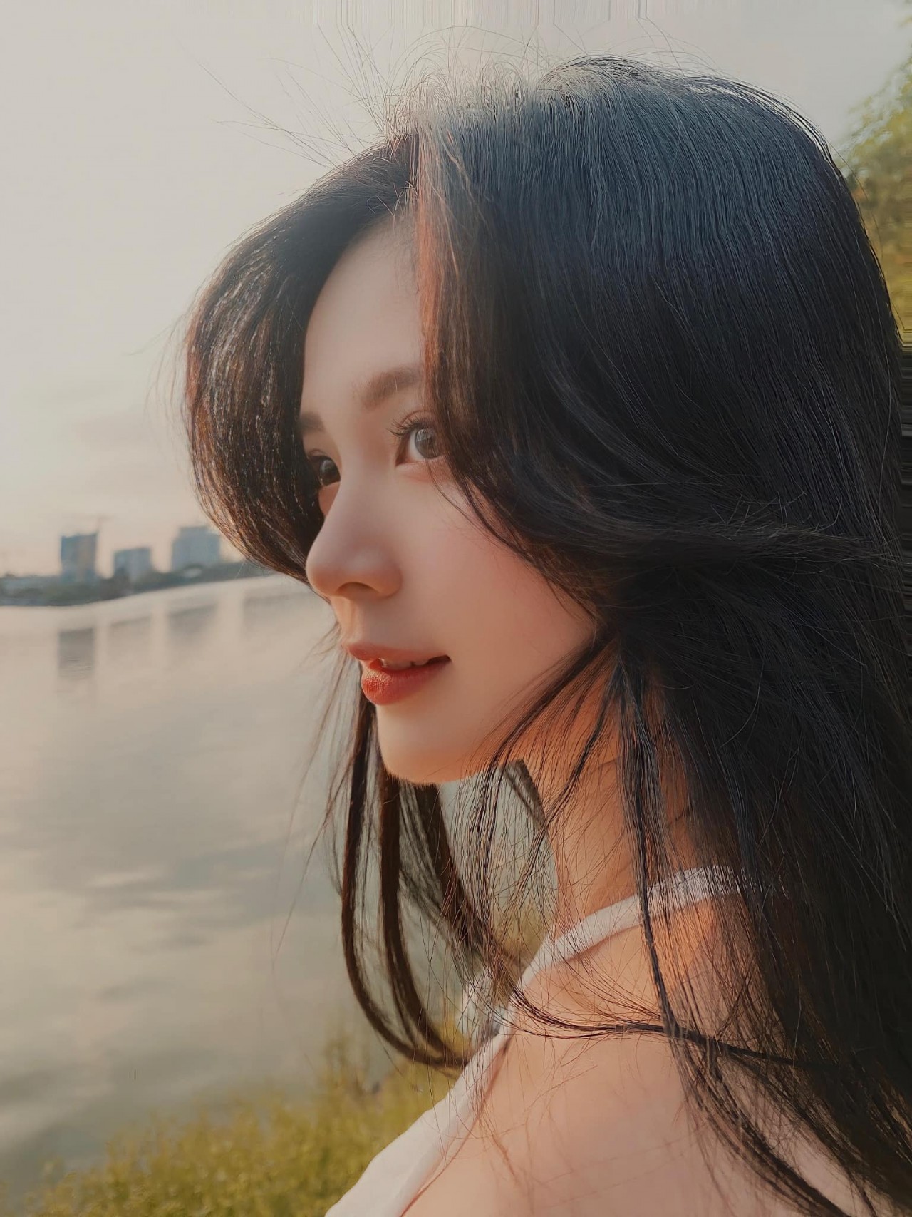 Garage hạnh phúc: Vẻ ngoài sắc sảo của Ngọc Huyền