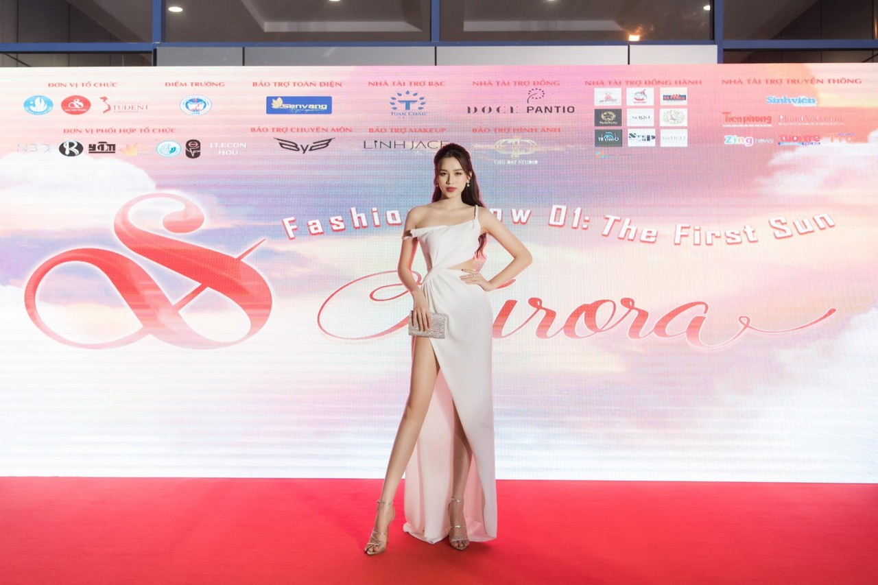 Hoa hậu Đỗ Thị Hà