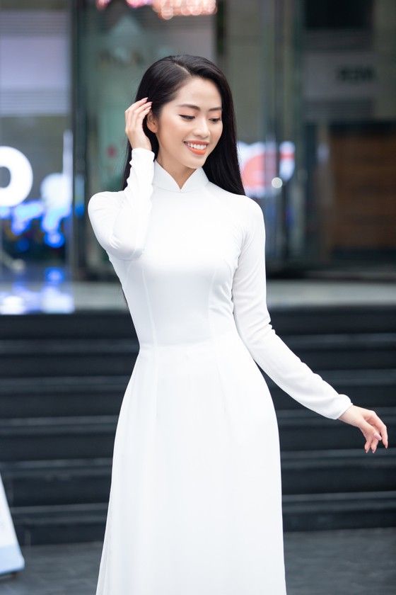 ... Sắc vóc 'cực phẩm' của dàn thí sinh Vòng sơ khảo phía Nam Hoa hậu Việt Nam 2020